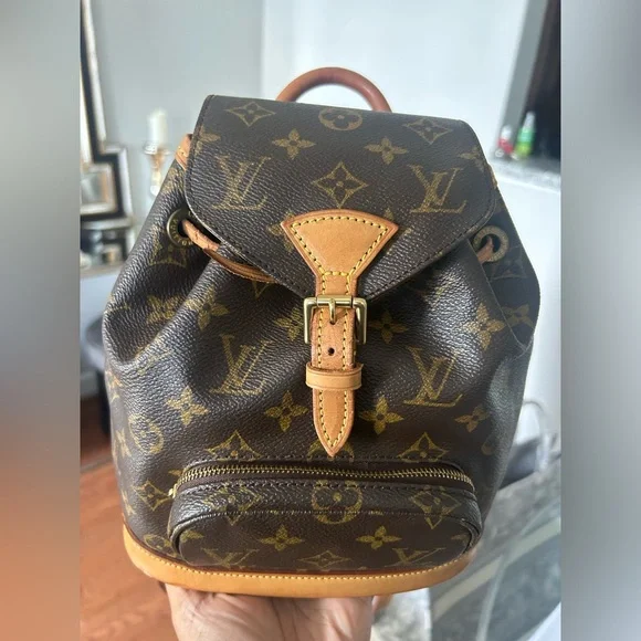Vintage Louis Vuitton mini Montsouris Backpack.W/ Entrupy cert of authenticity